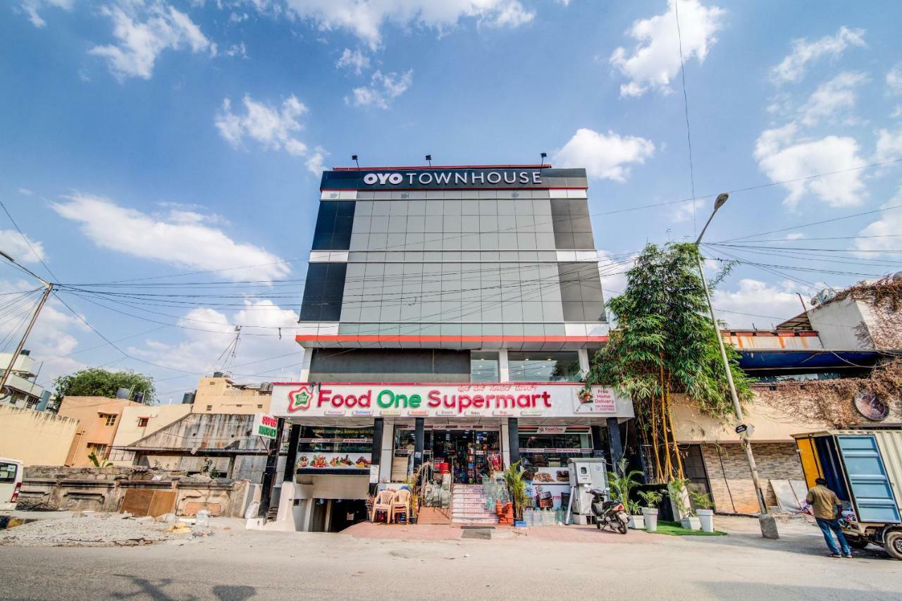 Oyo Townhouse 104 Koramangala Maharaja Signal Hotel บังกาลอร์ ภายนอก รูปภาพ